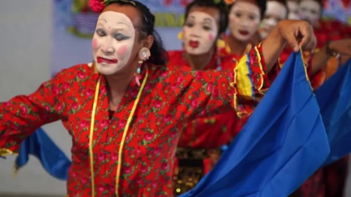 Tentang Kesenian Ronggeng Bugis Cirebon, Campuran Budaya Syarat Makna dalam Balutan Tawa