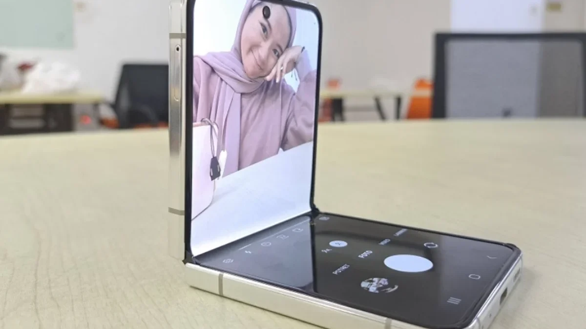 Samsung Flip