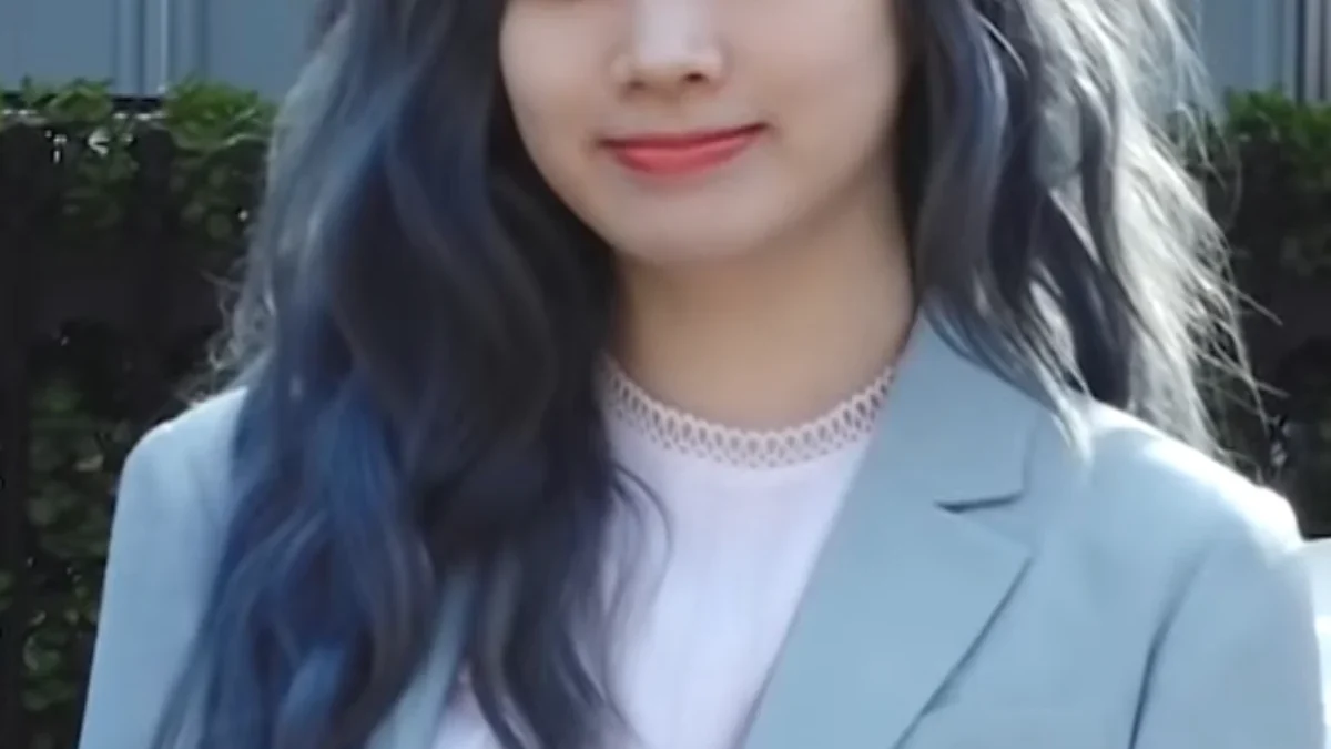 Dahyun Twice/Wikipedia