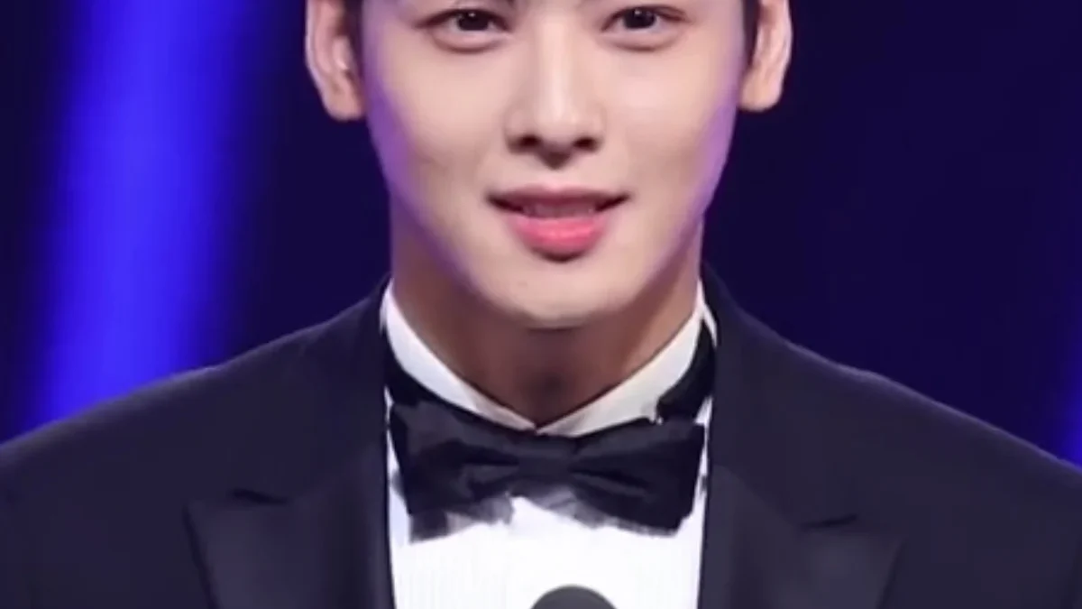 Cha Eun-woo/Wikipedia