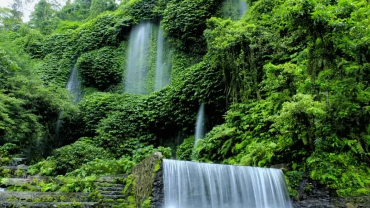 air terjun terbaik