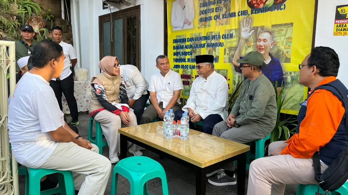 Foto: Ahmad Syaikhu sarapan bareng di Cianjur