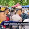 Kericuhan Warnai Polemik Tahta Keraton Kasepuhan