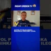 Satpol PP Majalengka Bersihkan Reklame Ilegal