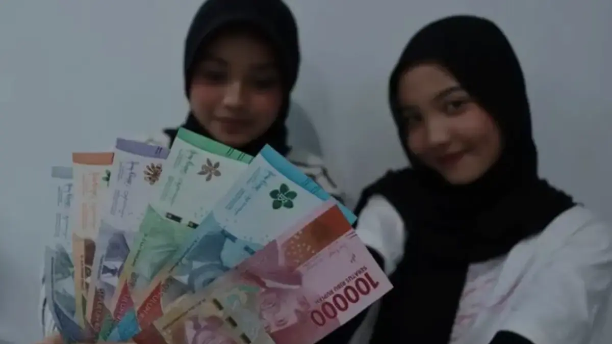 Uang dari Internet