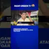 Pedagang Inisiatif Bongkar Warung Di Atas Trotoar