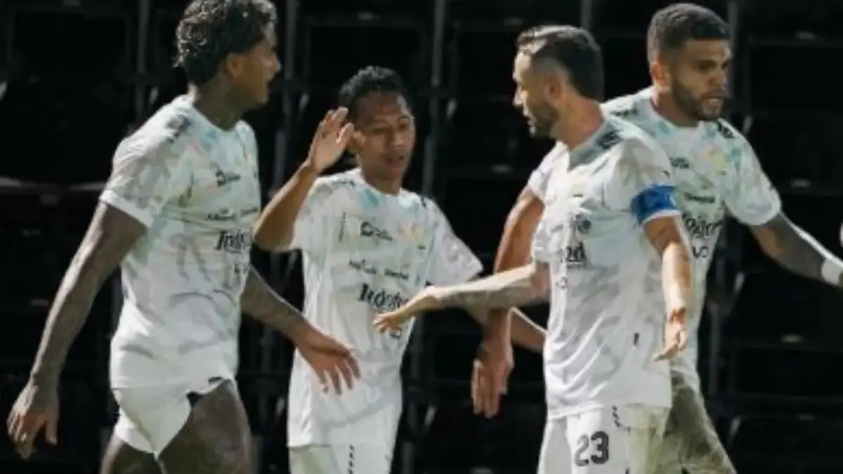 Hasil Uji Coba: Ratchaburi FC 2-2 Persib Bandung, King Etam Cetak Brace!