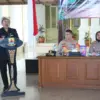 Bupati Imron saat diskusi bersama Kuwu SE Kabupaten Cirebon