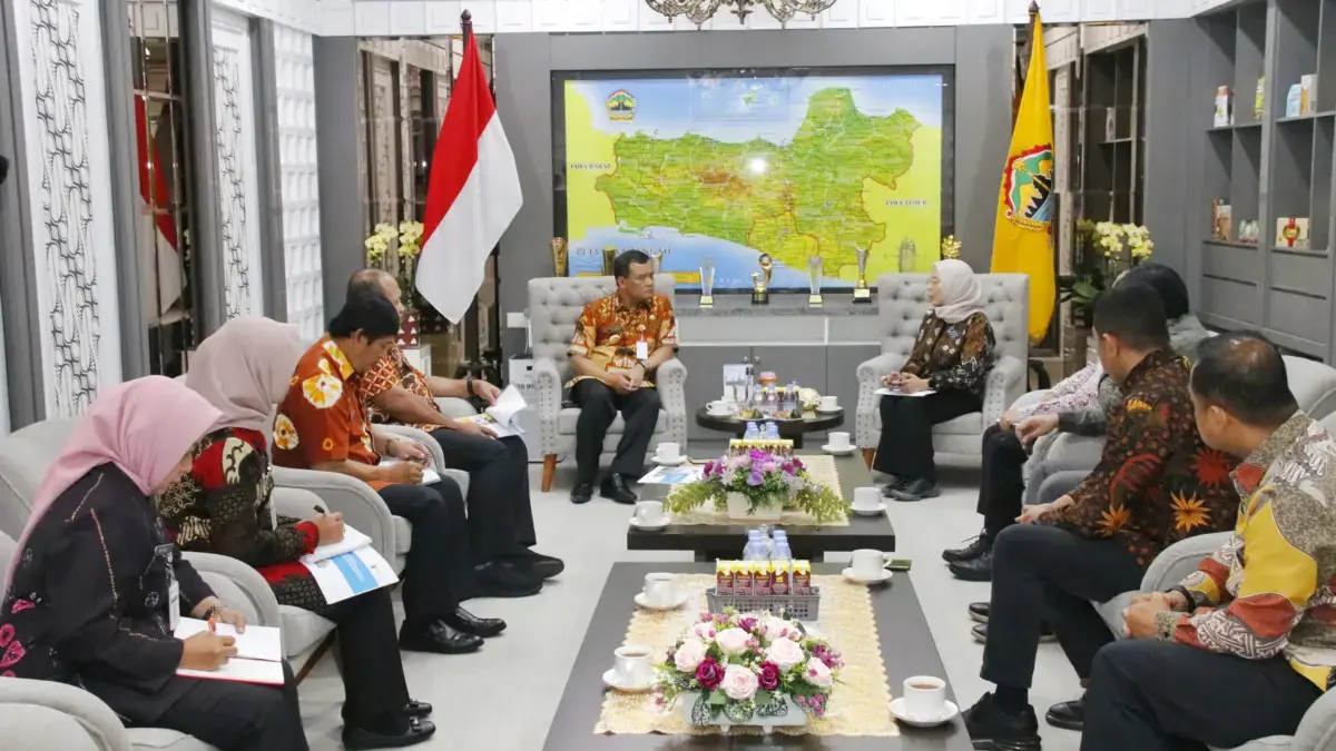 Gubernur Jawa Tengah, Ahmad Luthfi berbicara terkait rencana pembangunan PLTS di Jawa Tengah