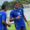 Ramon Tanque saat berlatih bersama Persib Bandung