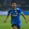 Persib Bandung Siap Tampil Perdana di ISL dan ACL 2 Musim 2025/2026 - Beckham Putra Dukung Timnas U23