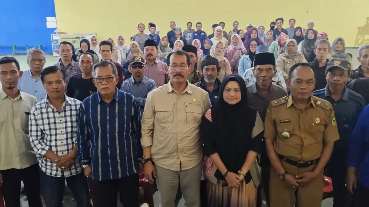 aspirasi warga desa karanganyar saat reses anggota dprd