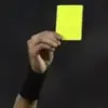 Dua kartu kuning dalam 15 menit