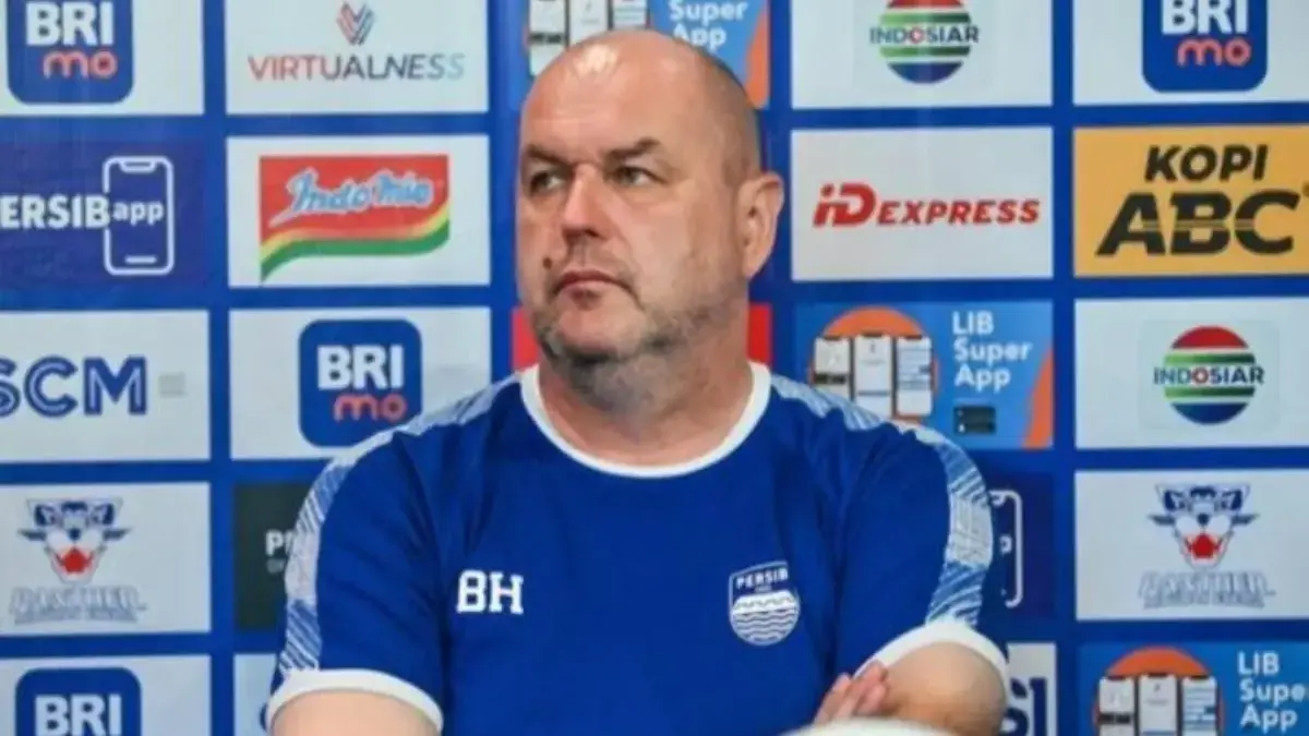 Bojan Hodak Pelatih Persib Bandung