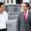 luhut jenguk jokowi di rs/foto:cnbcindonesia.com