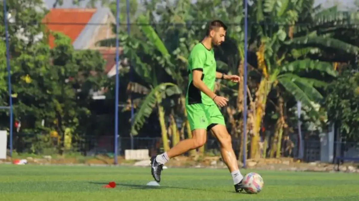 PSIS Semarang Tambah Amunisi, Rekrut Bek Asing Marko Ivanovic dari Montenegro