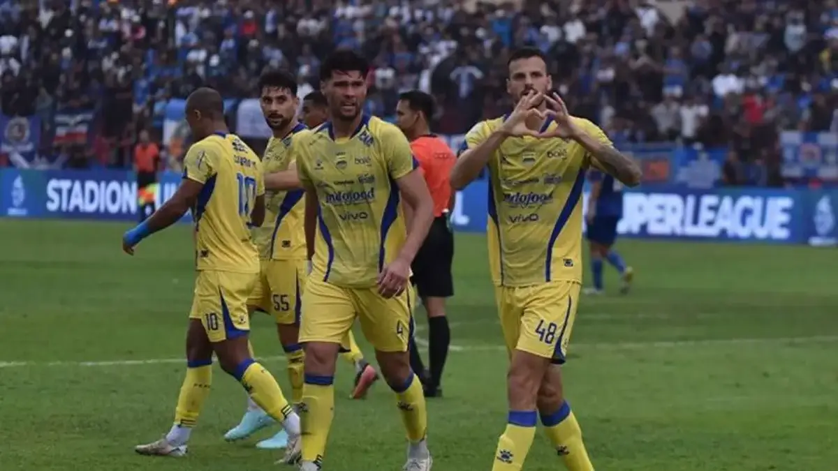 Daftar 4 Pemain Andalan PERSIB yang Selalu Main Penuh di Super League Musim Ini