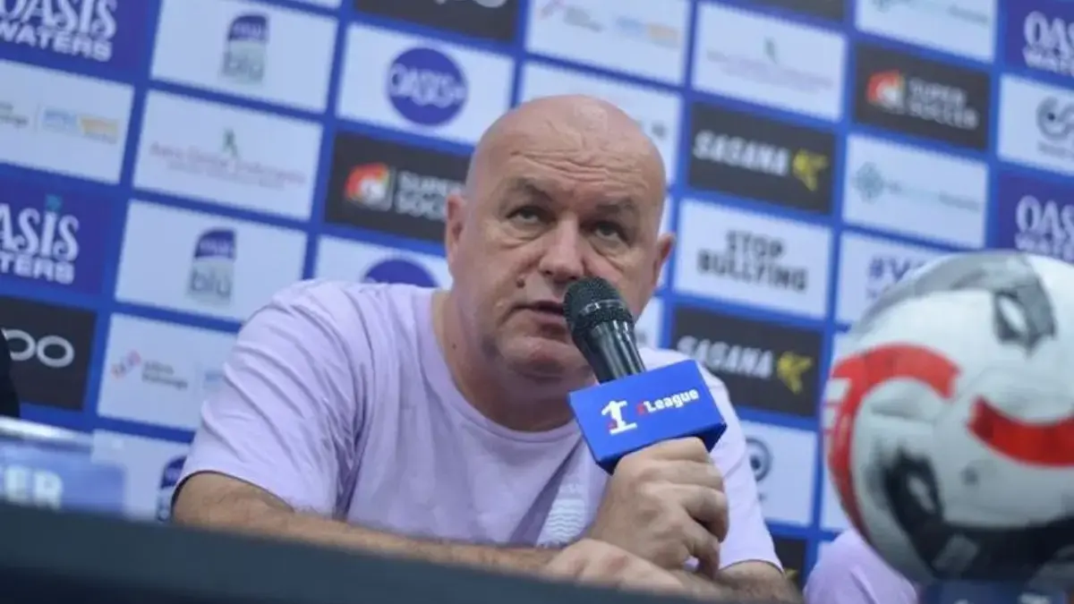 Bojan Hodak Ungkap Thom Haye dan Federico Barba Berpeluang Main Bersama Persib Vs Borneo Fc