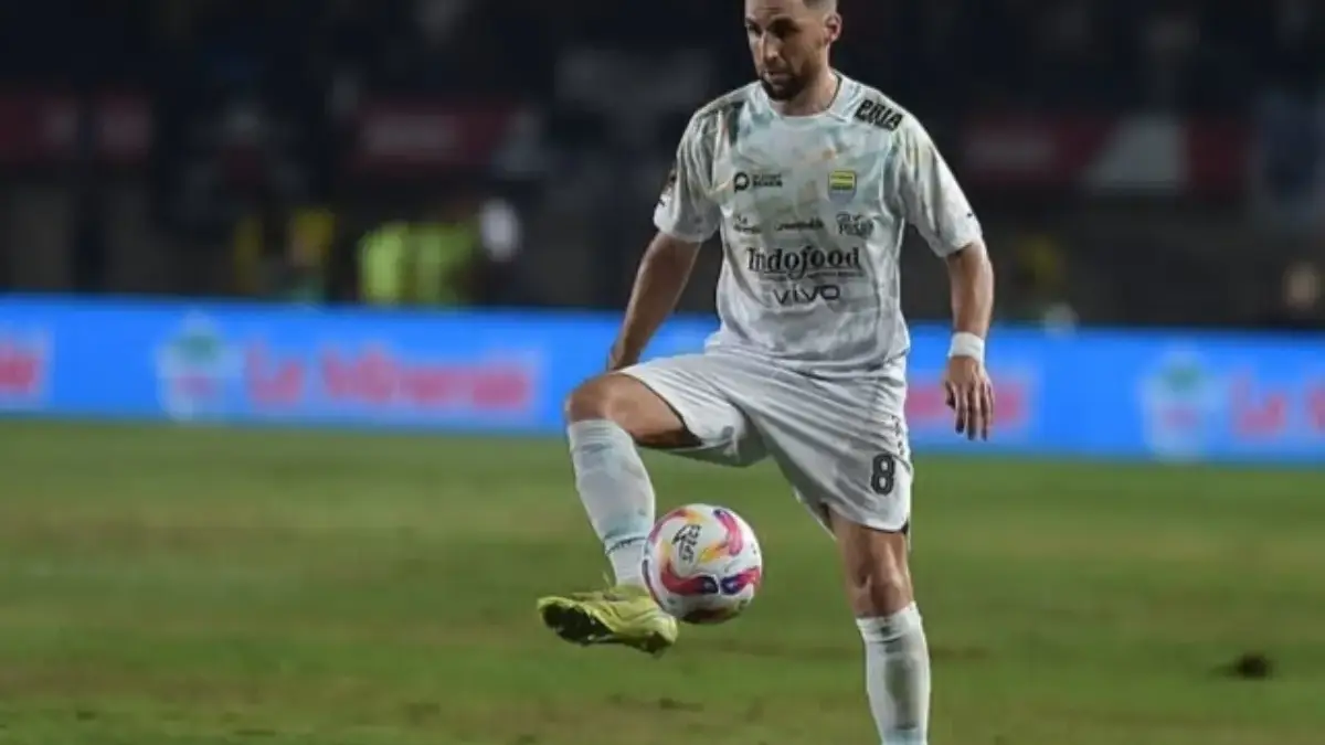Luciano pemain persib
