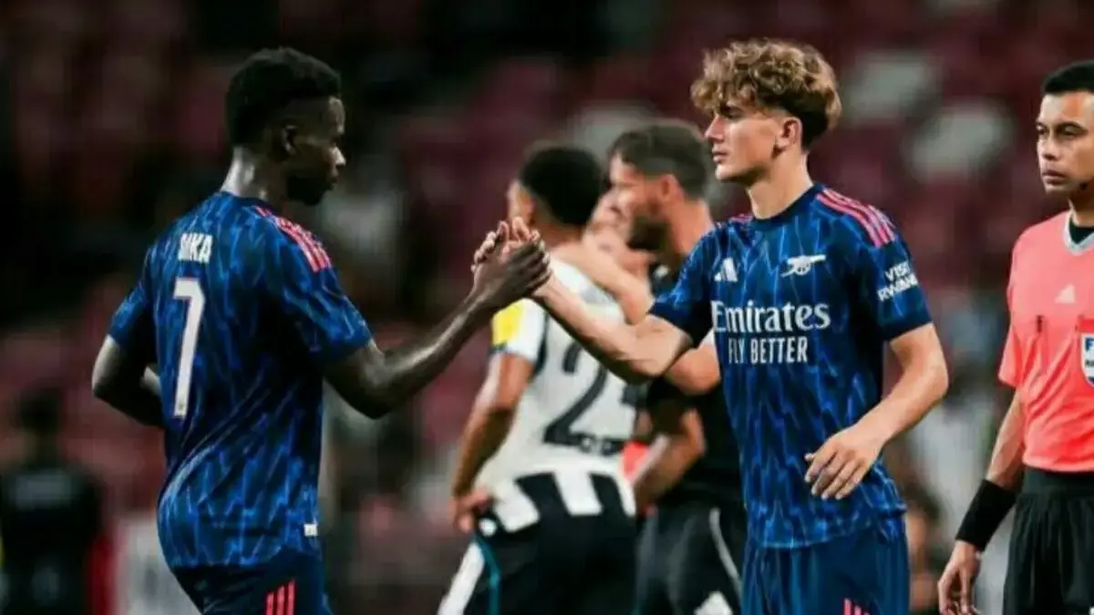 Max Dowman menggantikan Bukayo Saka