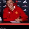Benjamin Sesko Resmi gabung ke Manchester United