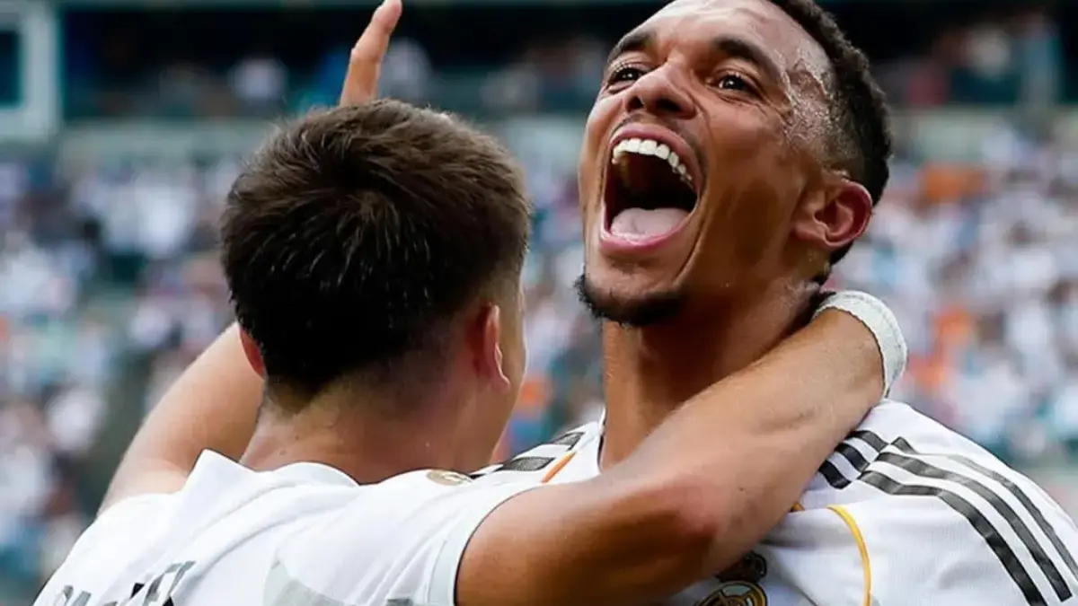 Arda Guler dan Tren Alexander Arnold
