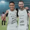 Rizky Ridho dan Jordi Amat