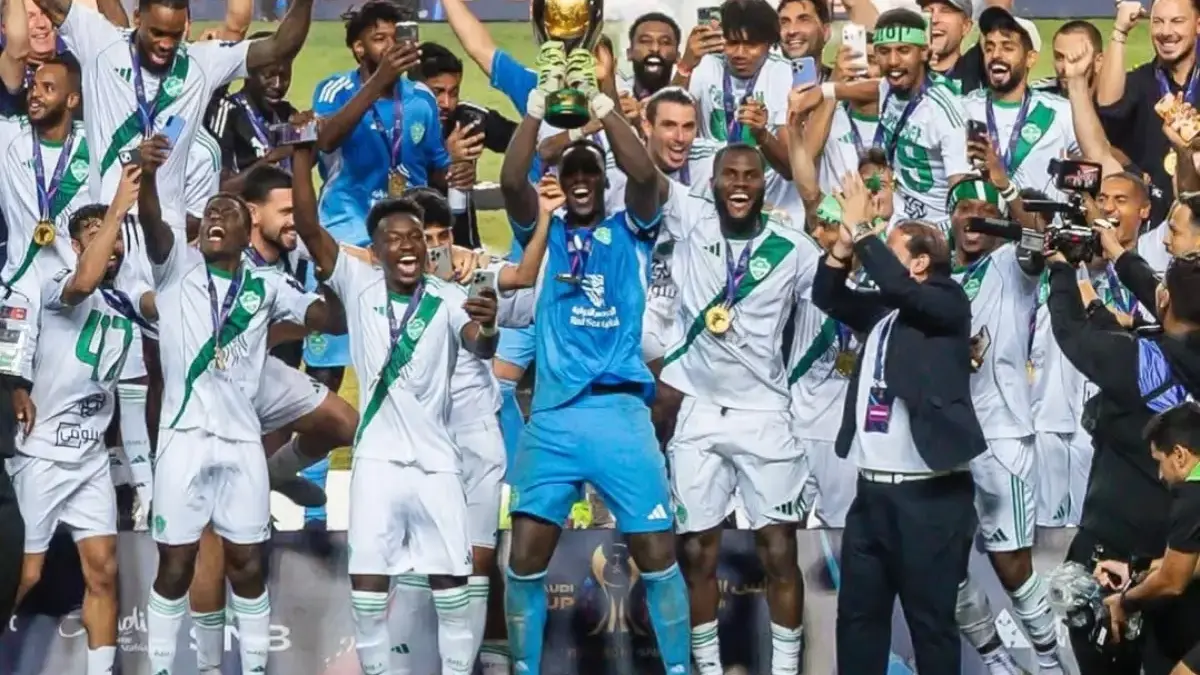 Al Ahli juara
