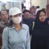 azizah salsabila laporkan akun sosmed nyebar berita hoax/foto:tangkapan layar radarcirebon.tv