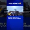 Massa Blokade Jalur Pantura Cirebon - Jakarta