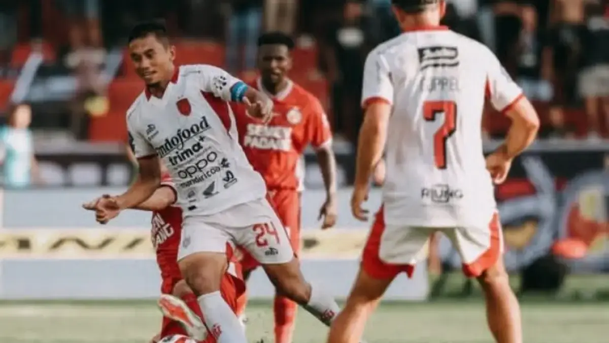 Bali United vs Semen Padang