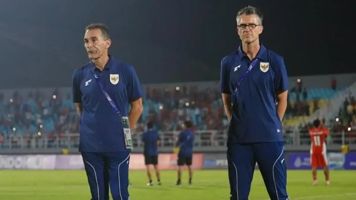 Gerald Vanenburg dan Asisten