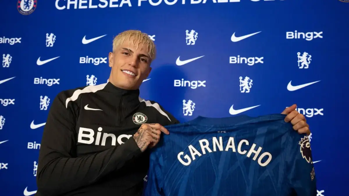 Alejandro Garnacho resmi diperkenalkan Chelsea dengan nomor punggung 49