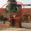 Kondisi atap ambruk