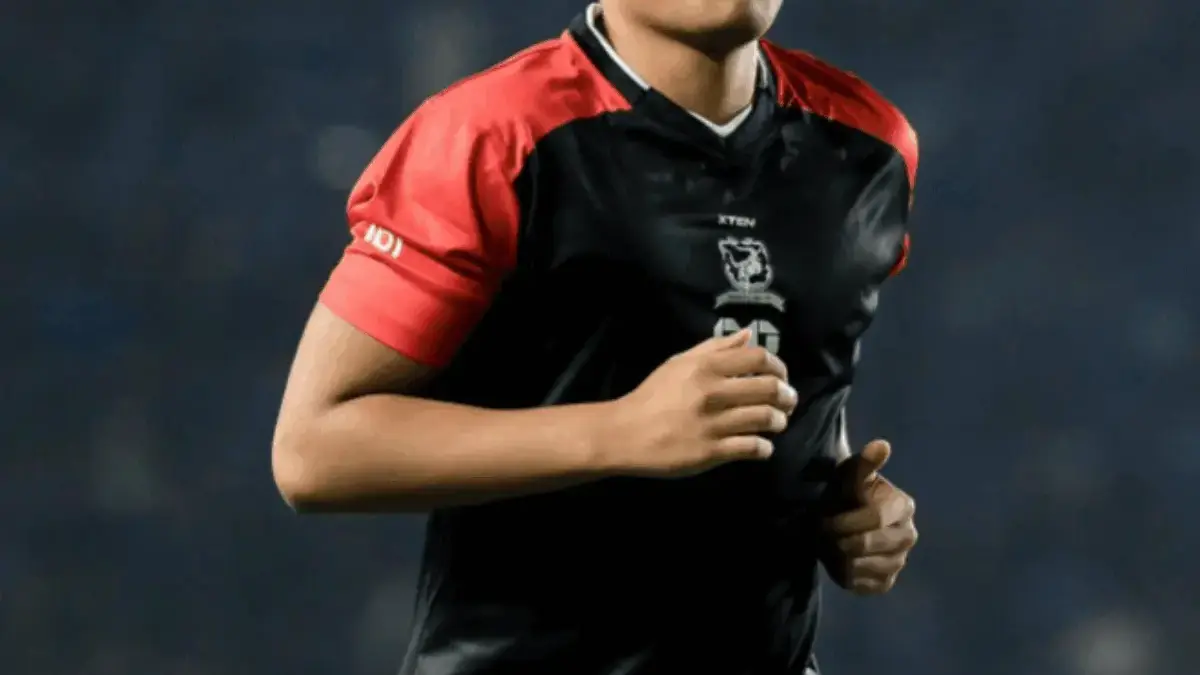 BRI Super League: Dewa United Hadapi Madura United, Pertarungan Kuda Hitam Penuh Motivasi