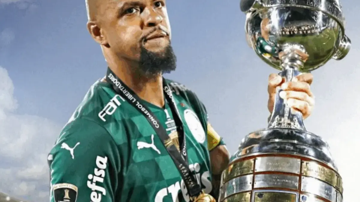 Felipe Melo Sindir Frank de Boer: Pelatih Tak Kompeten dan Tak Paham Sepak Bola