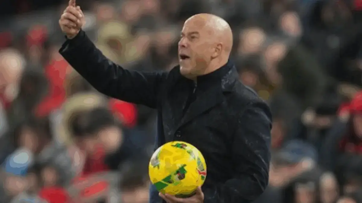 Arne Slot Buka Suara: Cuma Punya 15 Pemain Fit, Kekalahan Liverpool Tak Perlu Disesali! Liverpool