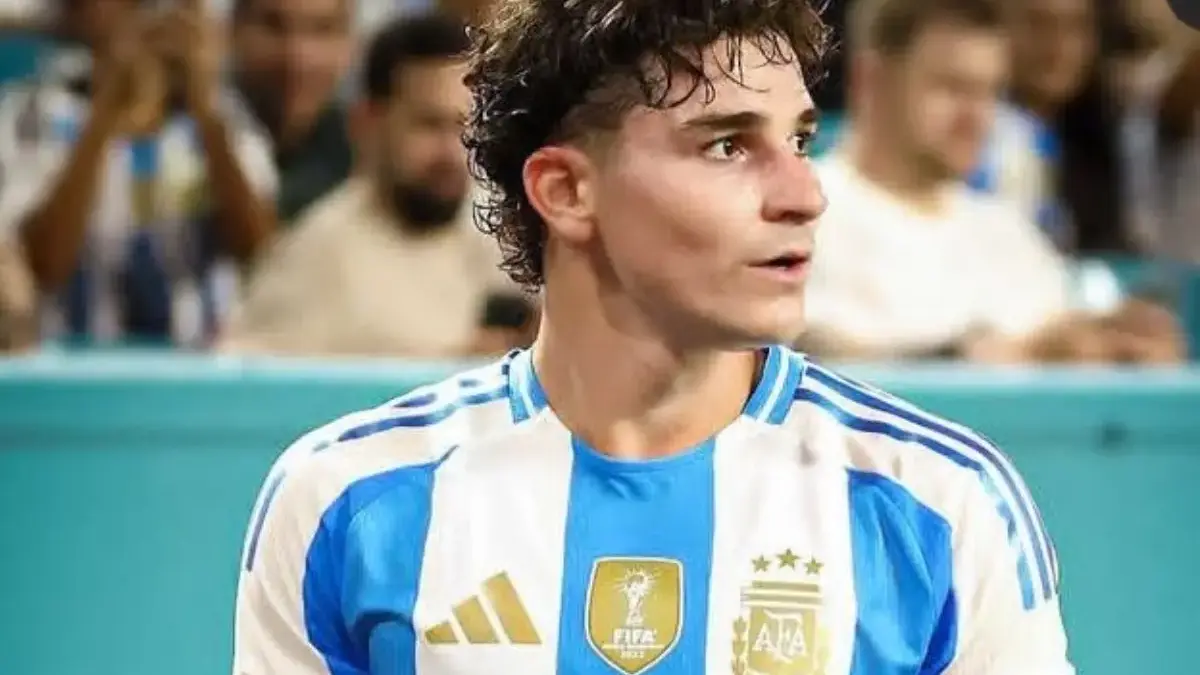 Barcelona Incar Julian Alvarez, Reaksi Diego Simeone Jadi Sorotan, Keberatan? Julian Alvarez