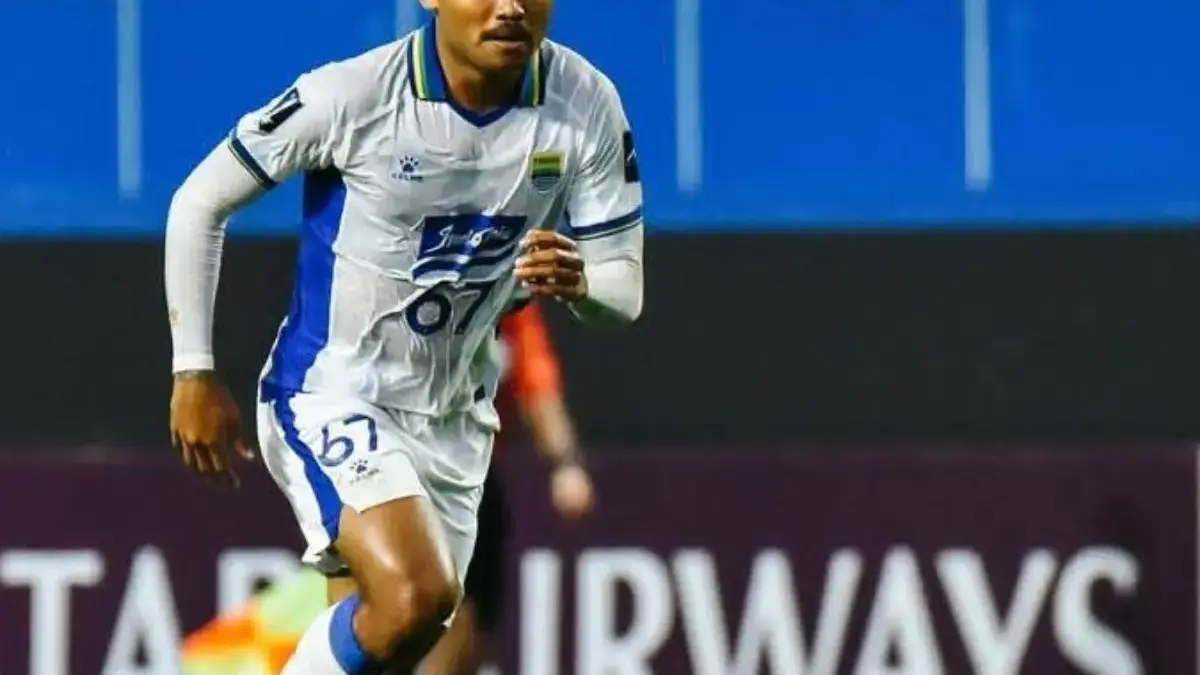 Saddil Ramdani Ngamuk di Laga Persib vs Persis, Reaksi Bojan Hodak Tak Terduga  Saddil Ramdani