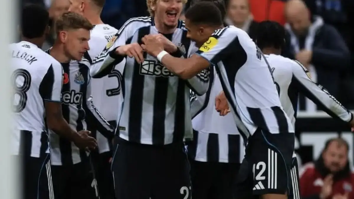 Newcastle United Melaju ke Perempat Final Carabao Cup Usai Bekuk Tottenham 2-0 Newcastle United
