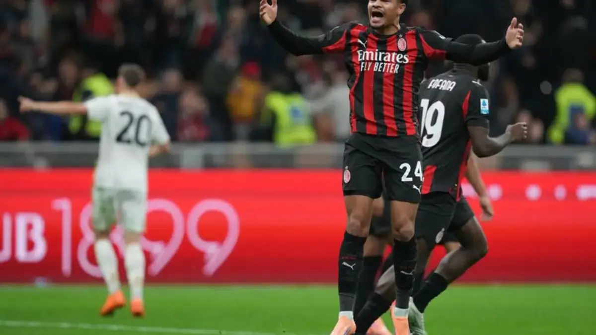 Drama 4 Gol di San Siro: Milan Ditahan Imbang Pisa 2-2 Berkat Gol Penyelamat Anak Muda Selebrasi Zachary Athekame di Laga AC Milan vs Pisa di giorta 8 Serie A