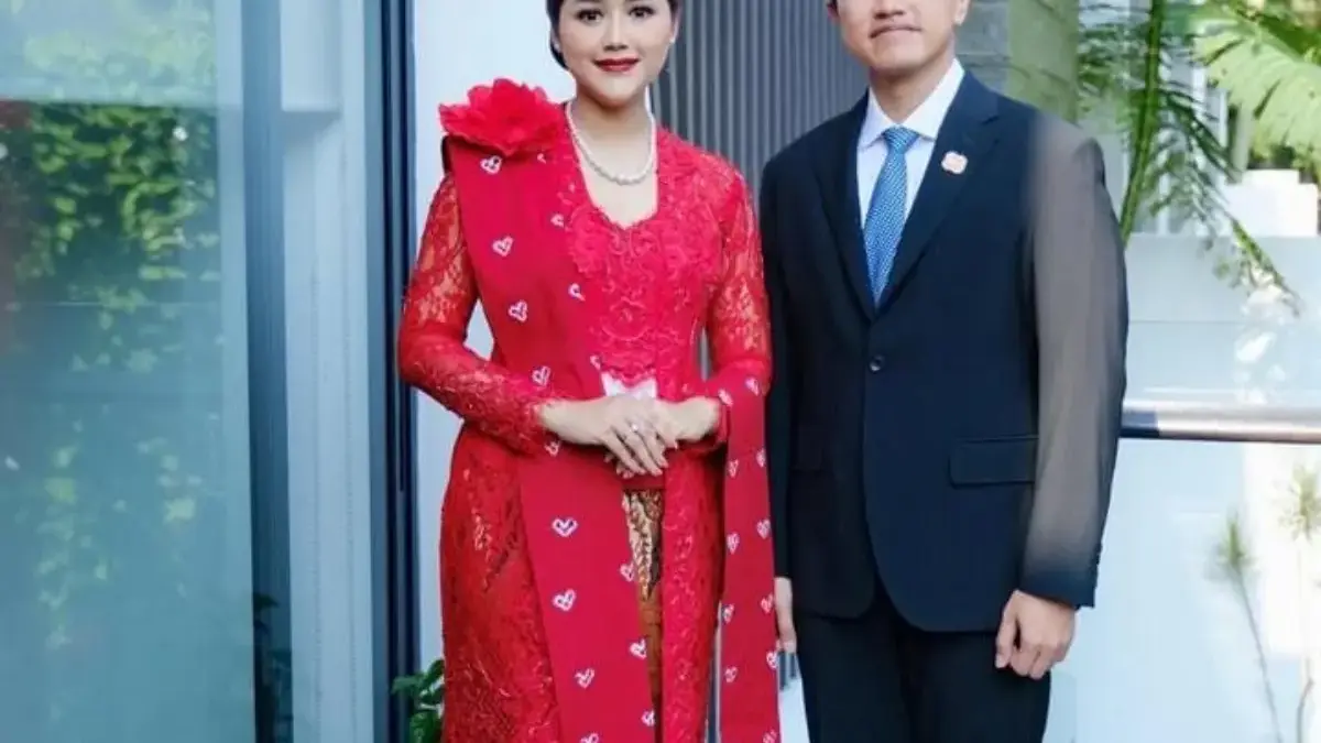 Kaesang Pangarep dan Istrinya