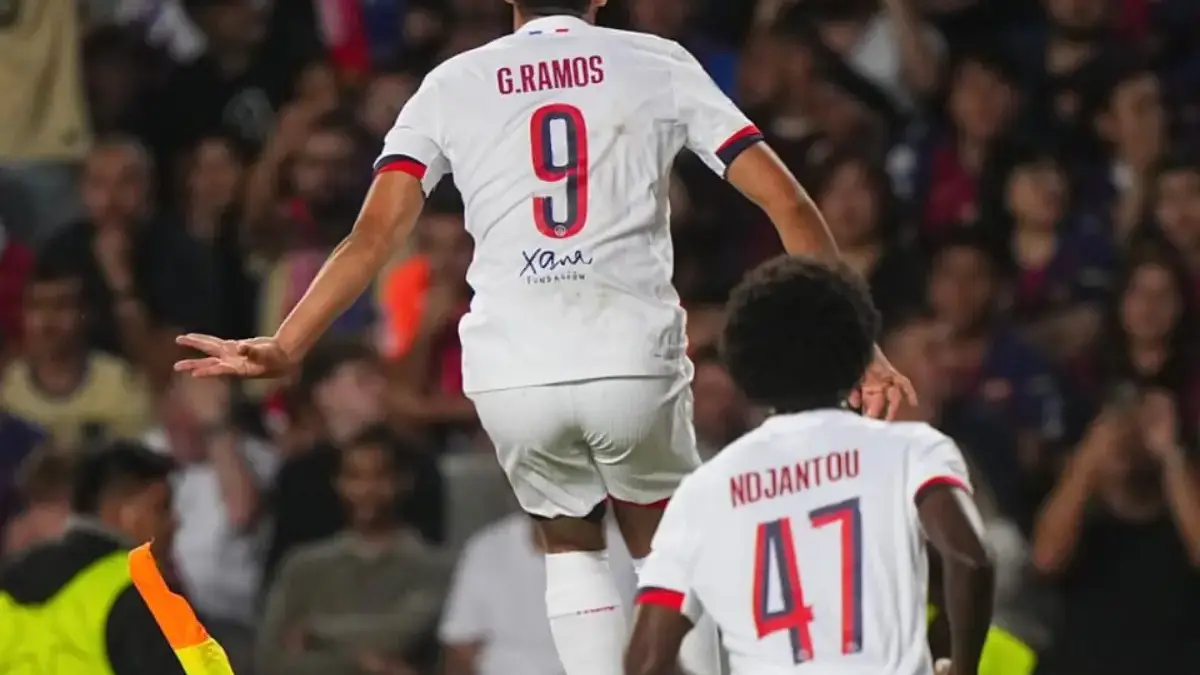 Gonçalo Ramos merayakan gol kemenangan PSG di markas Barcelona di Liga Champions 2025/26