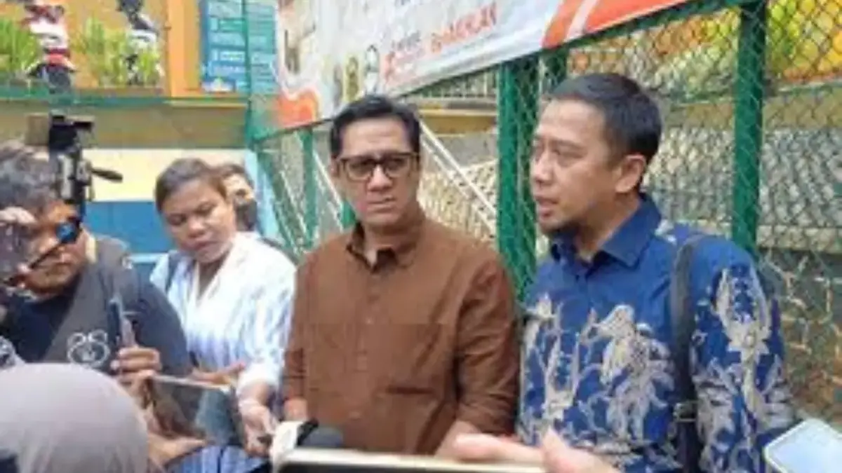 mediasi persidangan andre taulany. Foto: tangkapan layar depan radarcirebon.tv
