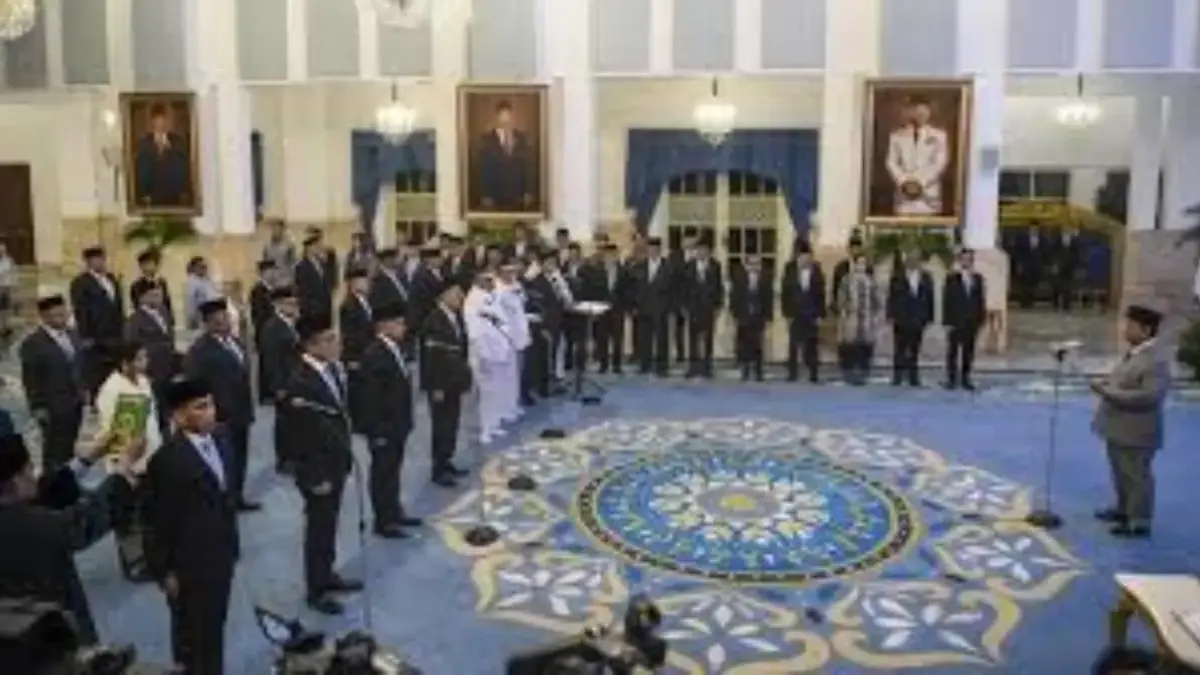 prabowo melantik 25 penjabat hari ini. Foto: tangkapan layar depan radarcirebon.tv