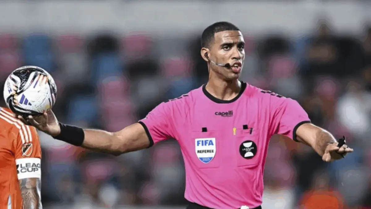 Siapakah Adonis Carrasco? Intip Profil wasit Timnas Indonesia U17 vs Zambia di Piala Dunia U17 2025 Piala Dunia U-17 2025 Qatar