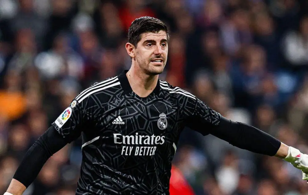 Courtois vs Yamal! Kiper Madrid Ungkap Drama Panas di El Clasico foto