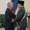 Presiden Prabowo Sambut Megah Kedatangan Raja Yordania di Jakarta