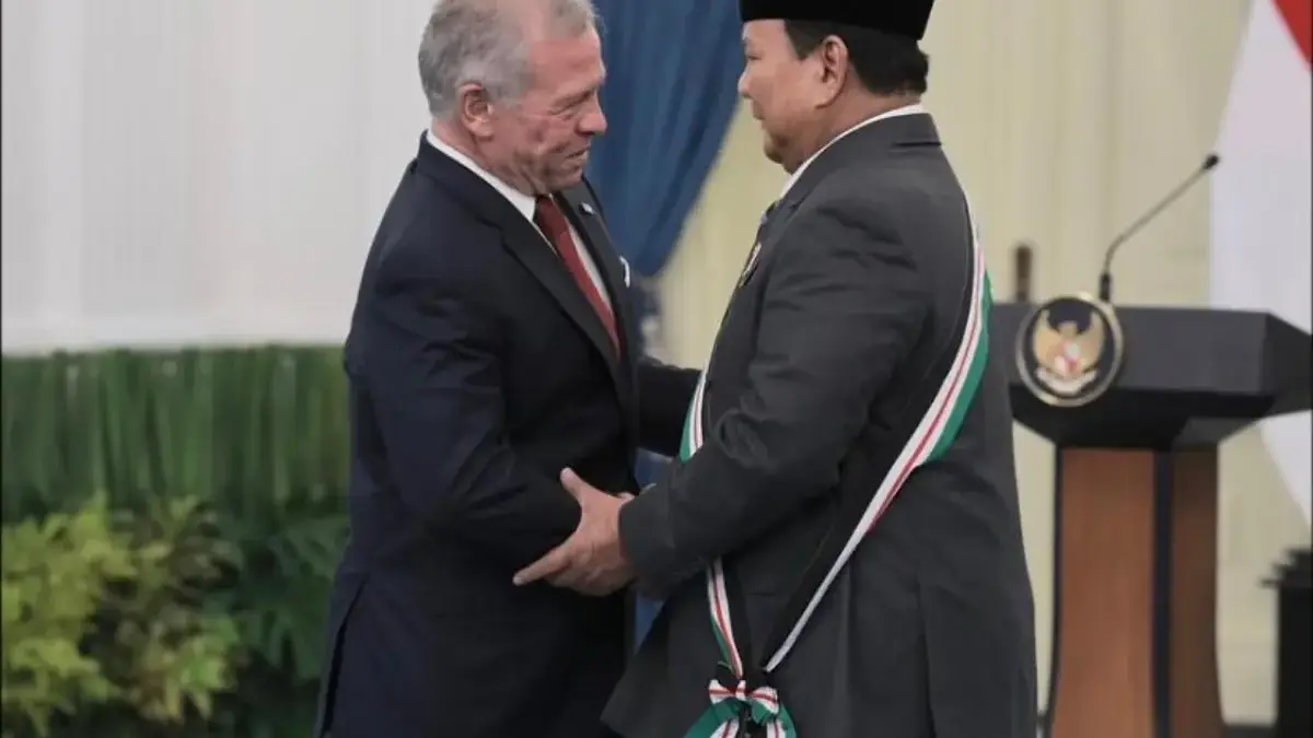 Prabowo dan Raja Abdullah II, Simbol Persahabatan dan Diplomasi di Tengah Krisis Timur Tengah Presiden Prabowo Sambut Megah Kedatangan Raja Yordania di Jakarta