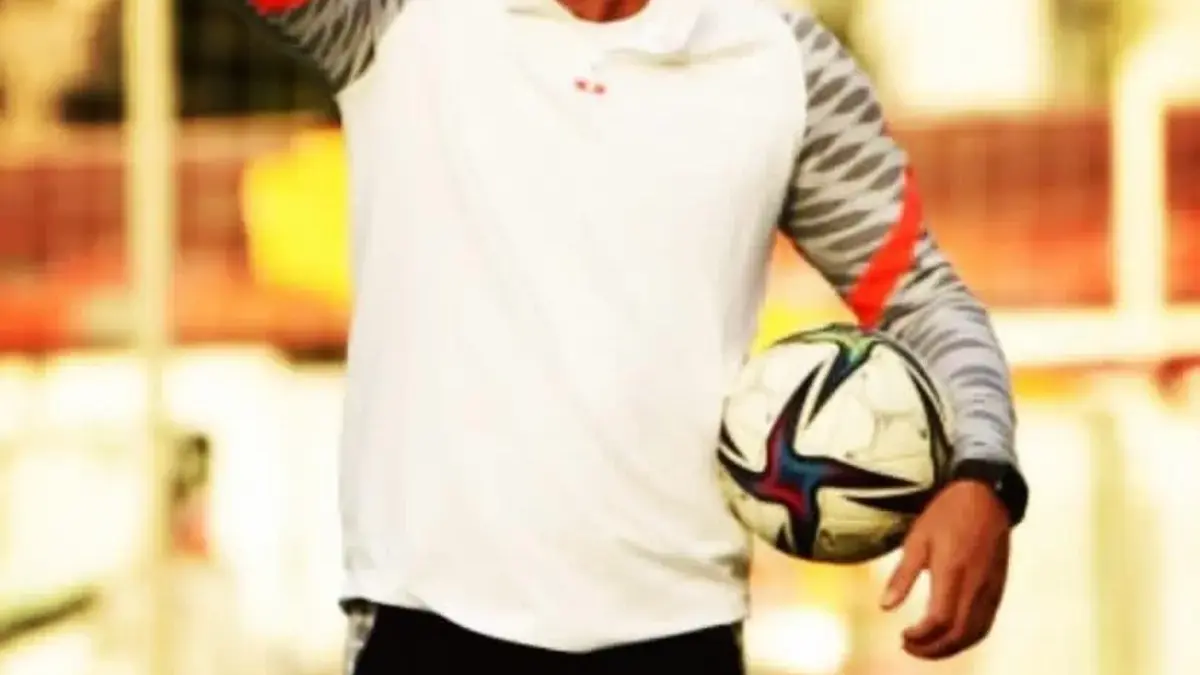 Usai Dibekuk Persib, Jan Olde Riekerink Akui Dewa United di Titik Terendah Jan Olde Riekerink Head Coach Dewa United